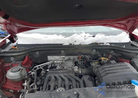 2018 Volkswagen Atlas 3.6L V6 S z USA, uszkodzony, nr VIN 1V2GR2CA7JC524071